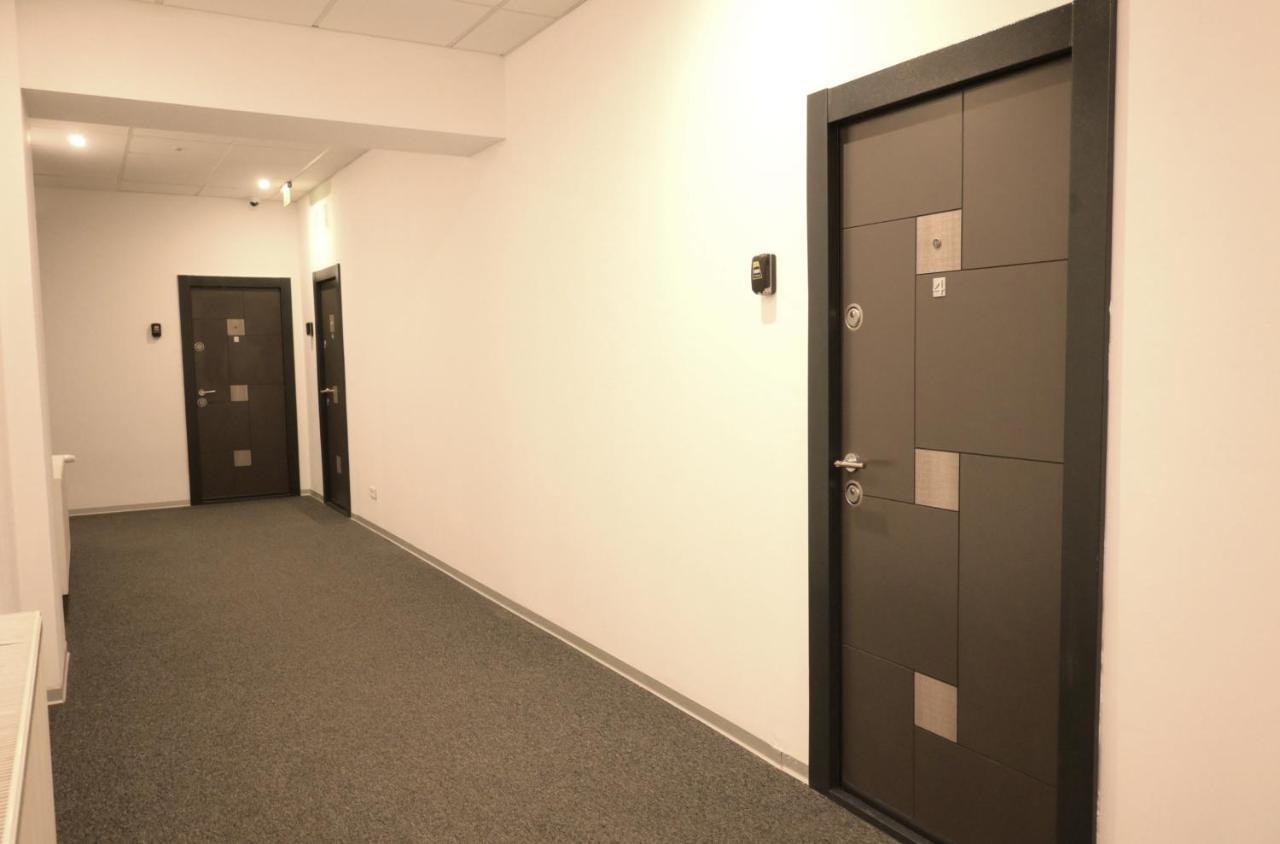 Luana Airport Apartments #5 Otopeni Dış mekan fotoğraf